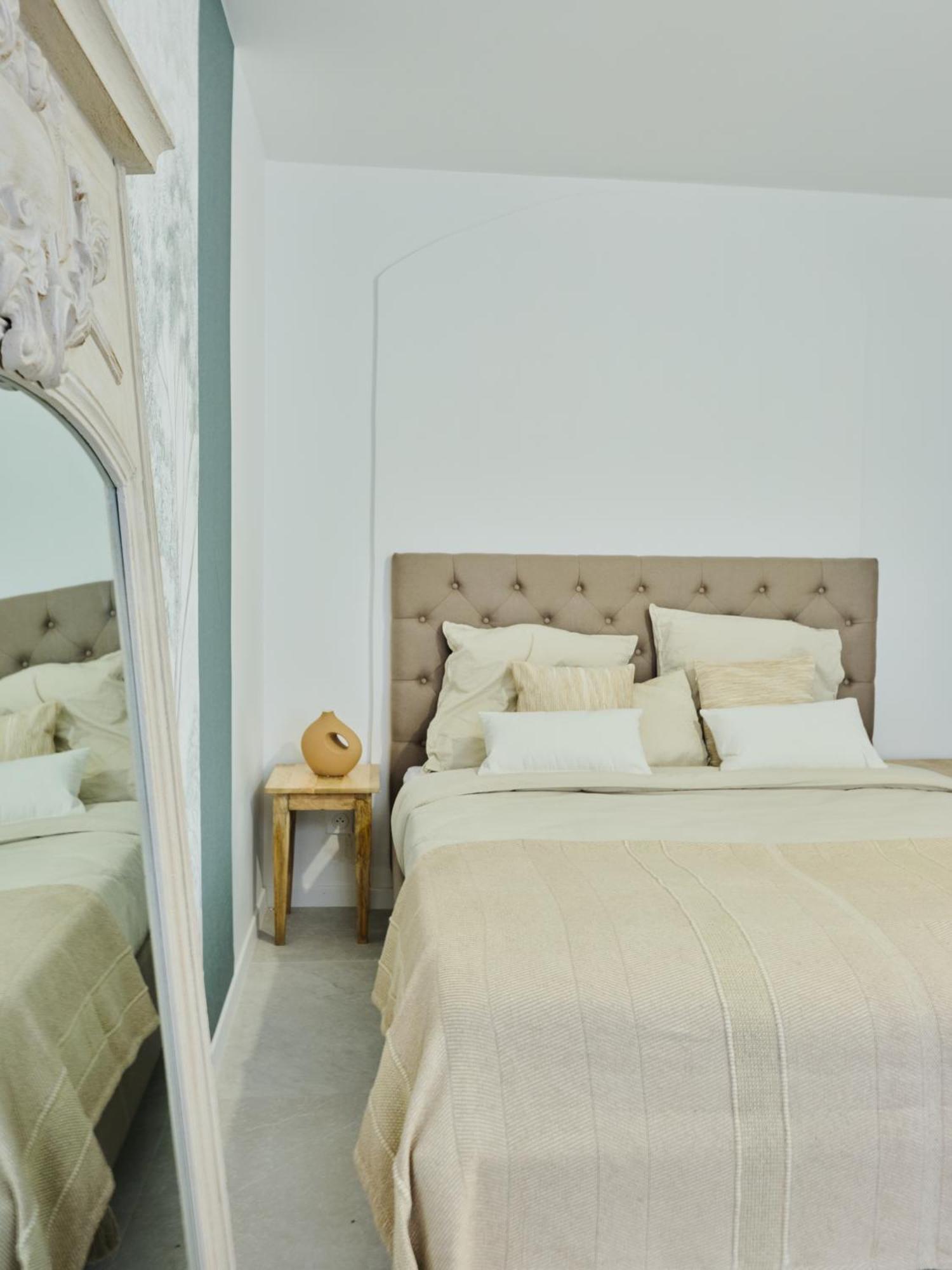 Apartamento Bel Au Charme Parisien, Pour 6 Personnes *