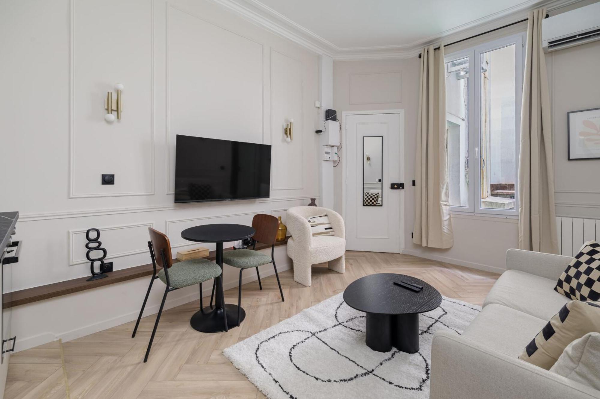 Apartment Poetic - Opera Paris