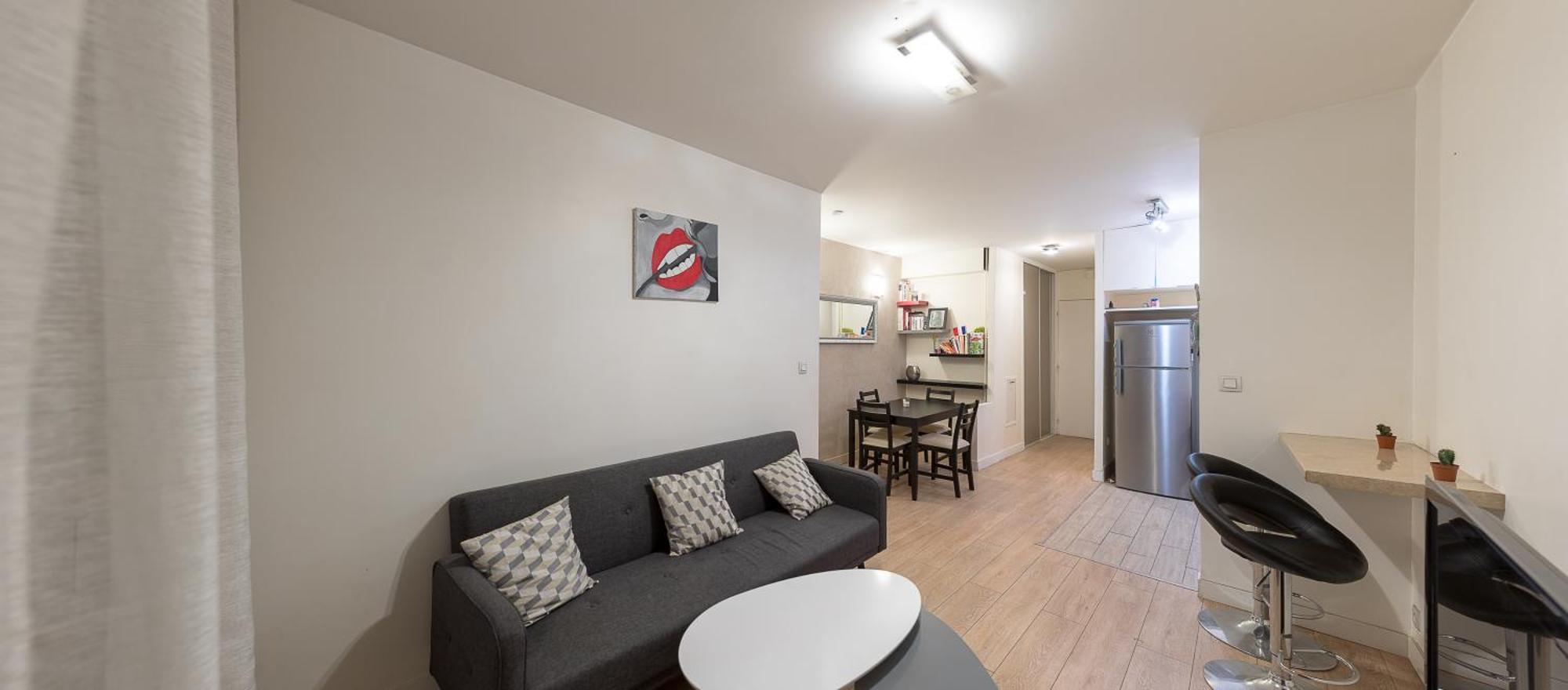 Parisian Romance Retreat Apartment Paris