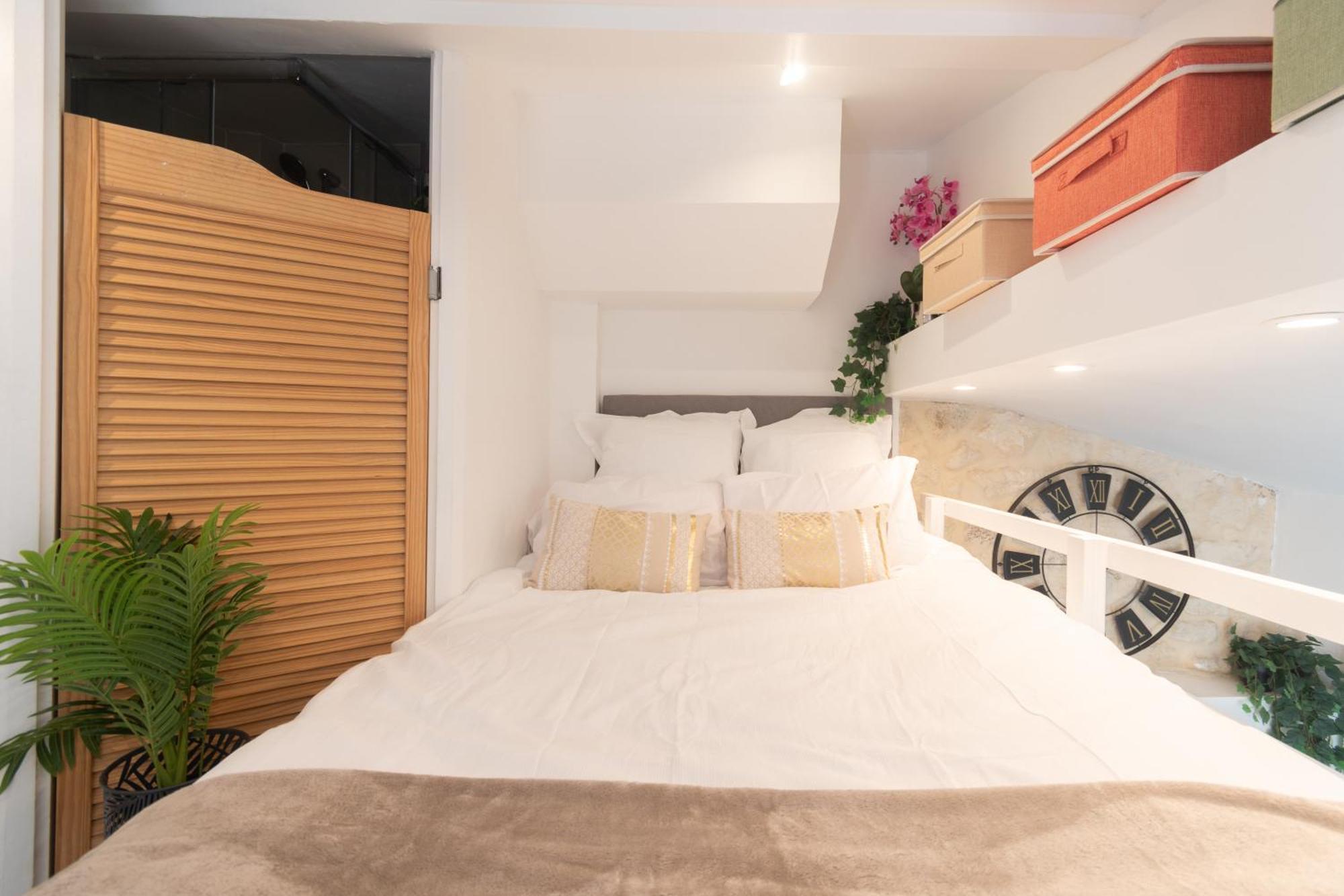 Duplex Parisien Metro13 Apartment Paris