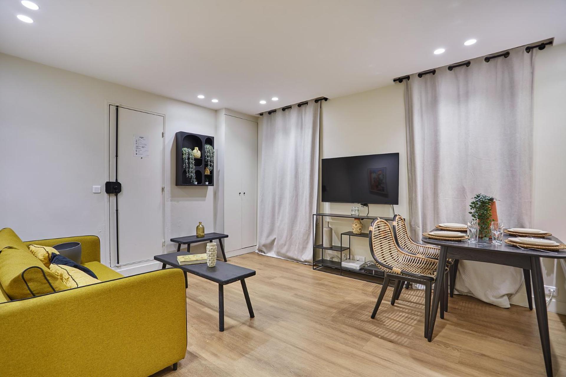 Apartment Sacre Coeur By Prestige