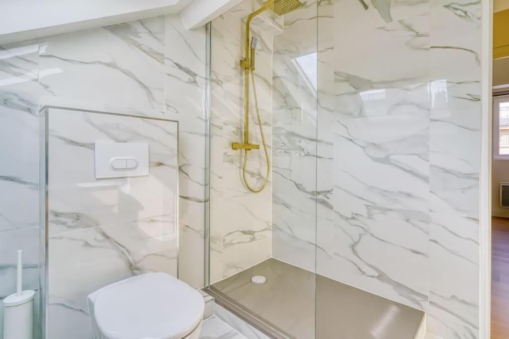 Appartement 4g#appart 8pers # 3 # Commerce # 15#ac