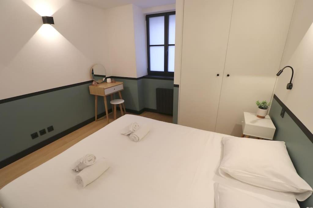 Cocon Neuf - Coeur Du 11e Apartment