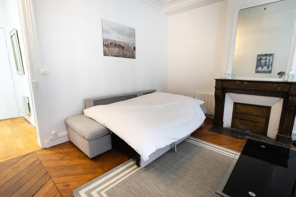 Big 2br Arc De Triomphe 4-6p Apartment