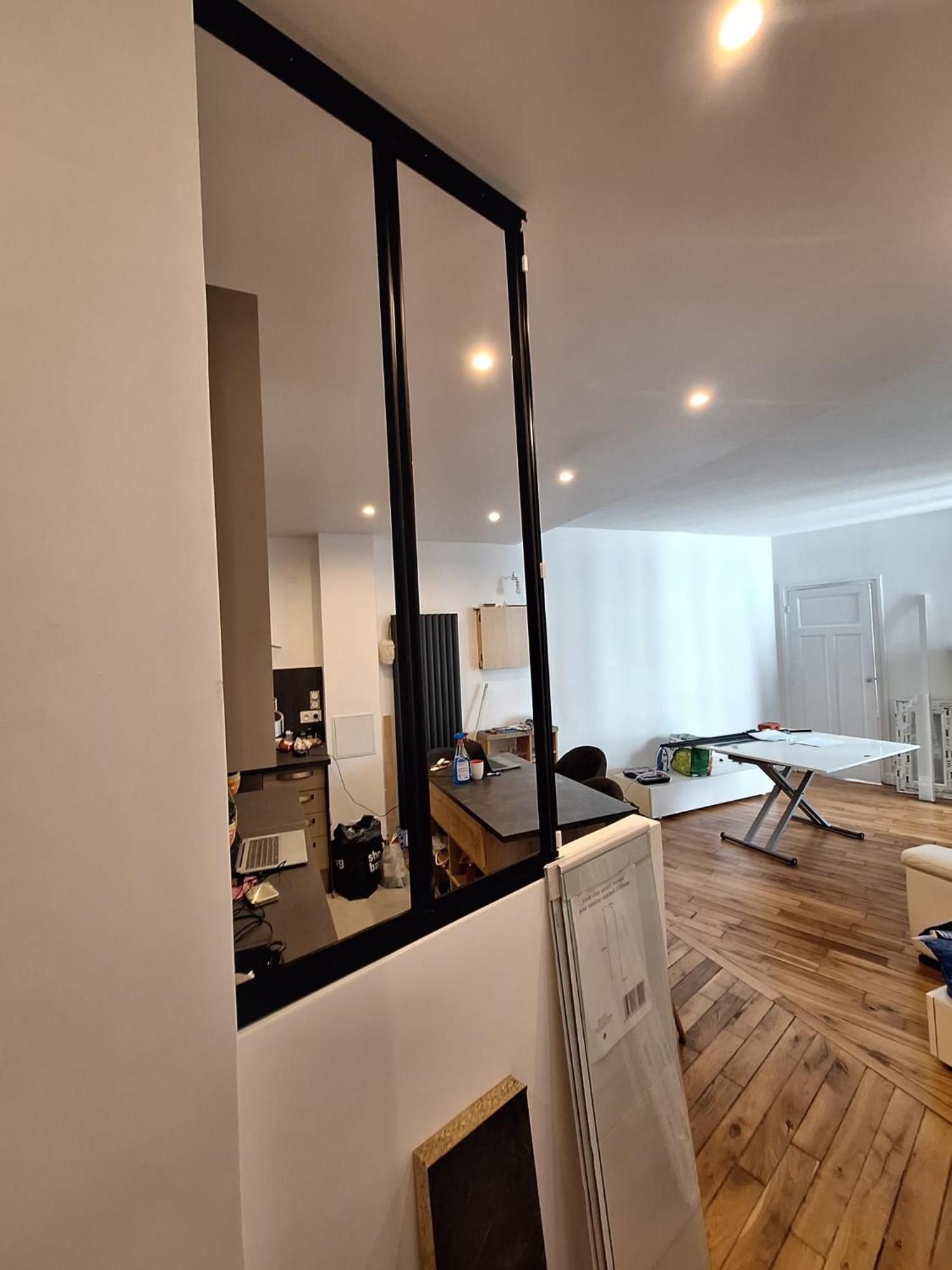 Read Well - Spare Double Bedroom In Cosy Close To Convention Center In 15th District Apartment *