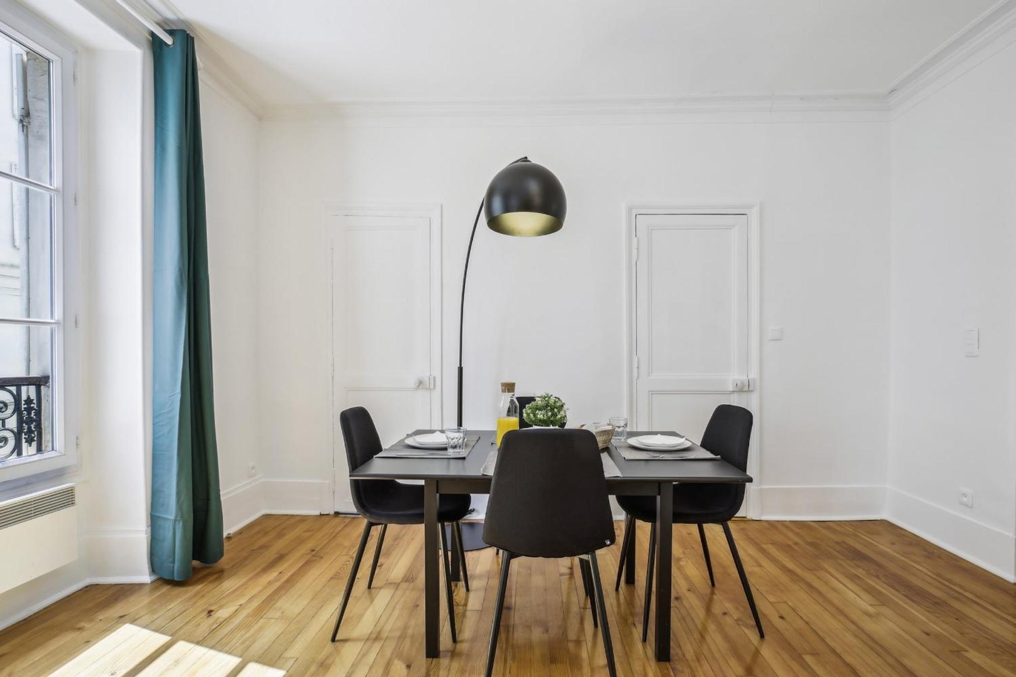 Apartment Trocadeo 1br Cozy *