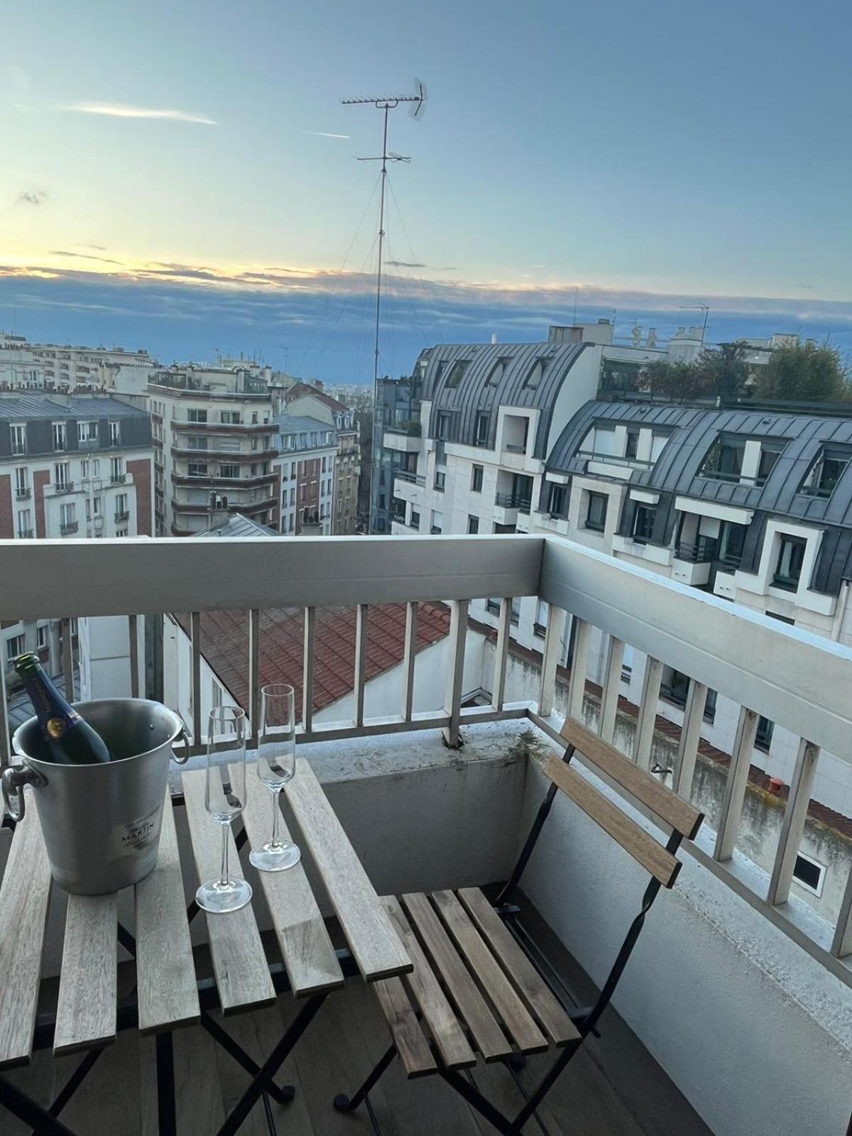 Apartment Buttes Chaumont - Free Parking *