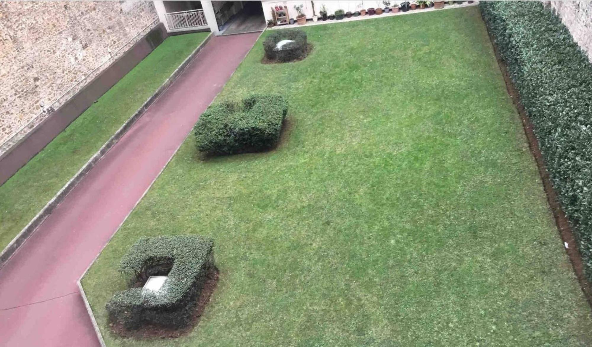 2 Pieces Lumineux Et Calme A Apartment *