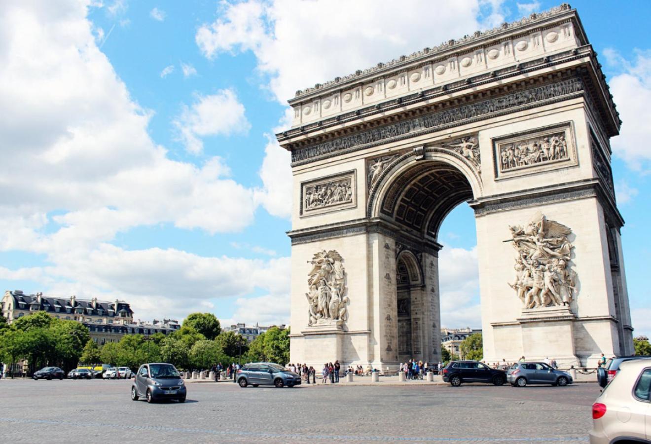 Apartment Amazing On The Prestigious Street Paris