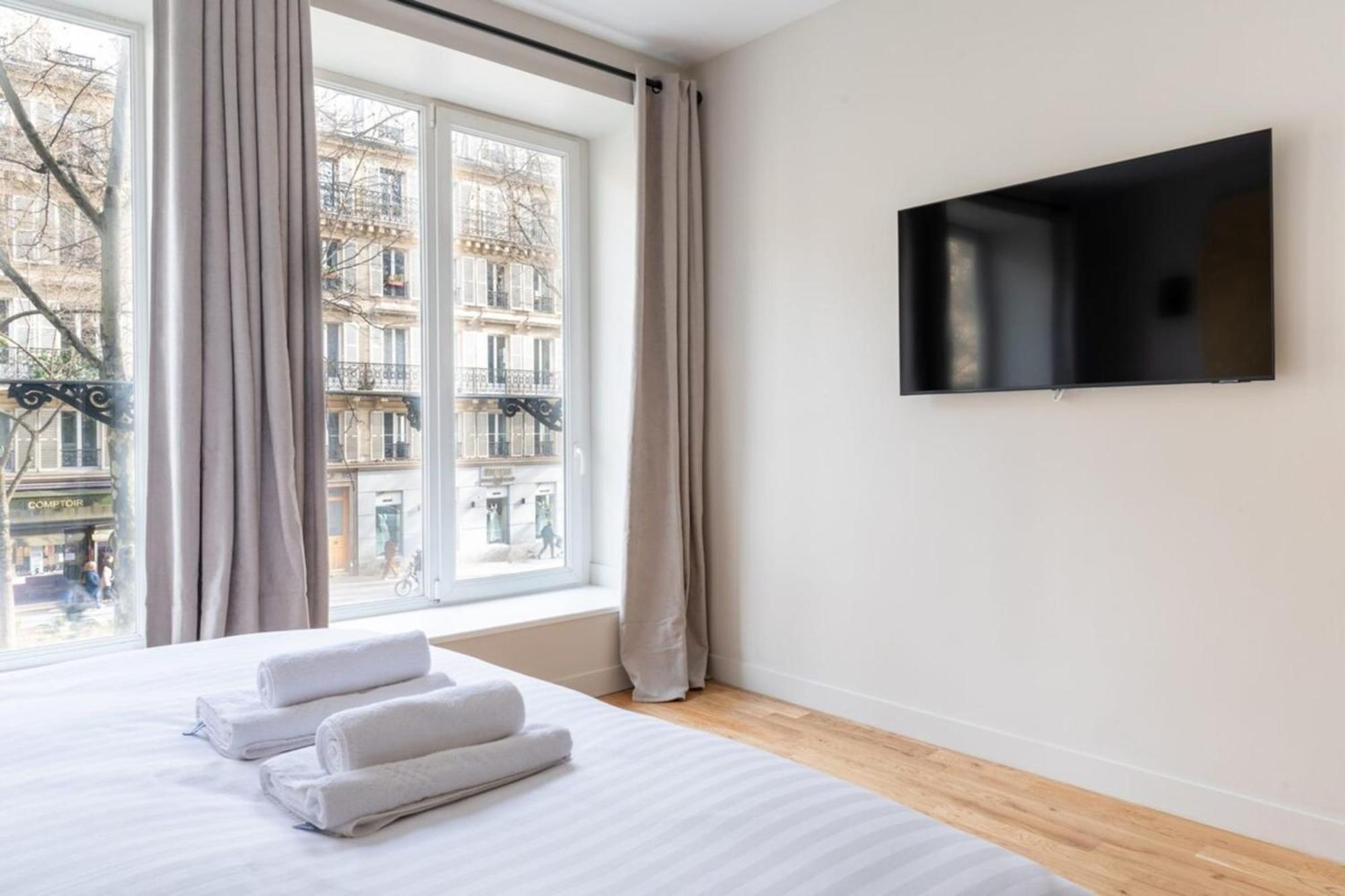 Apartment Luxe State Of The Art Near Montmartre Paris