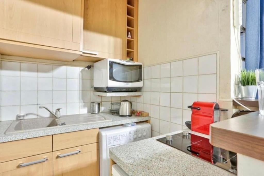 Appartement Design Champ De Mars, 2 Pieces Quartier Tour Eiffel