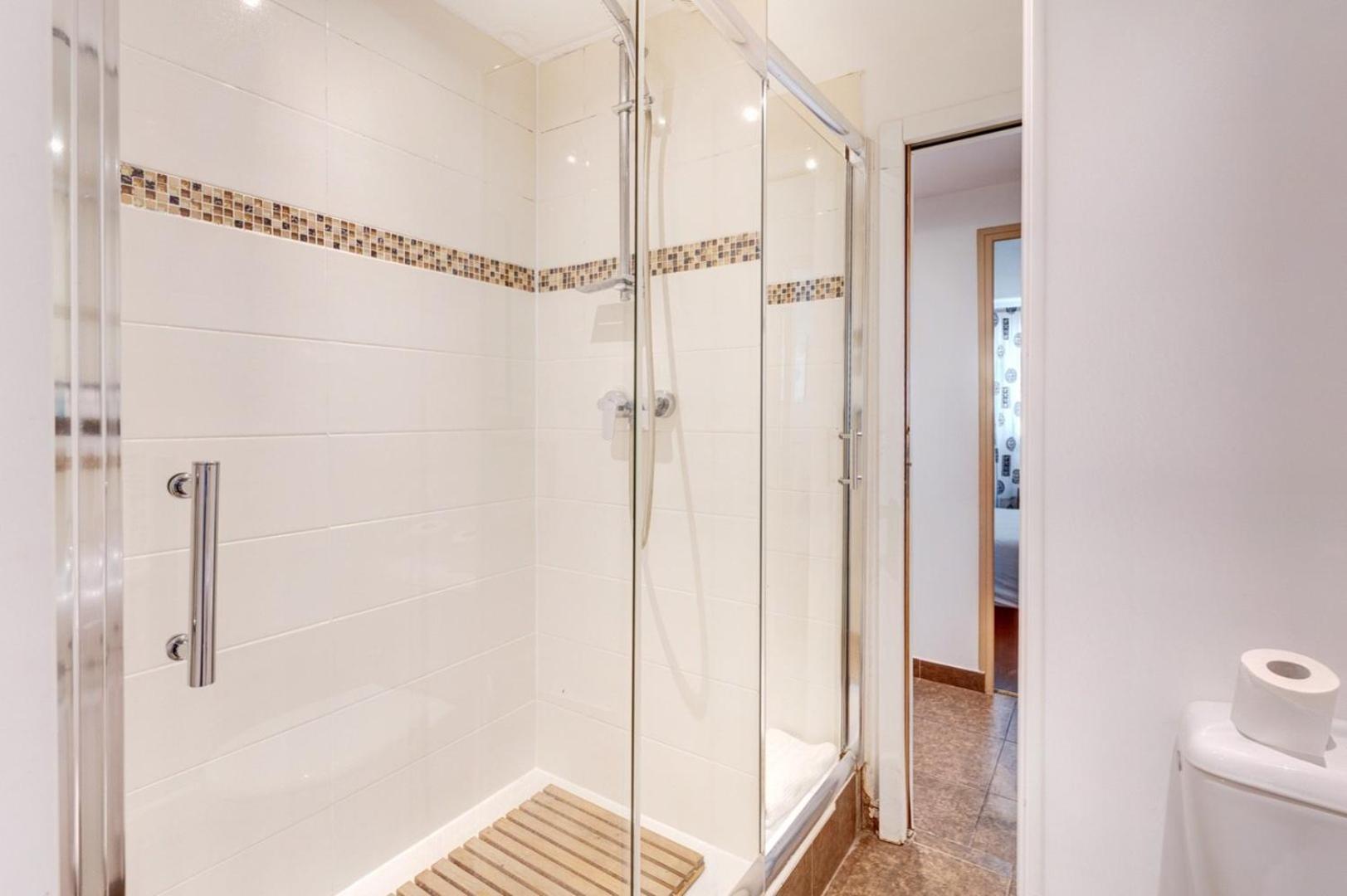 Apartment 259 Suzy - Superb Duplex In *