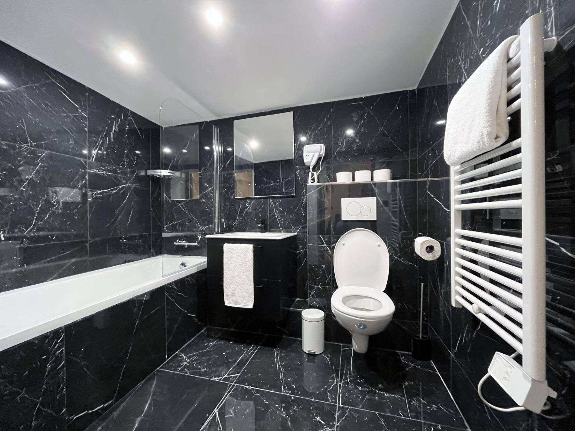 Urban Flat 175 - Loft St Denis Apartment Paris