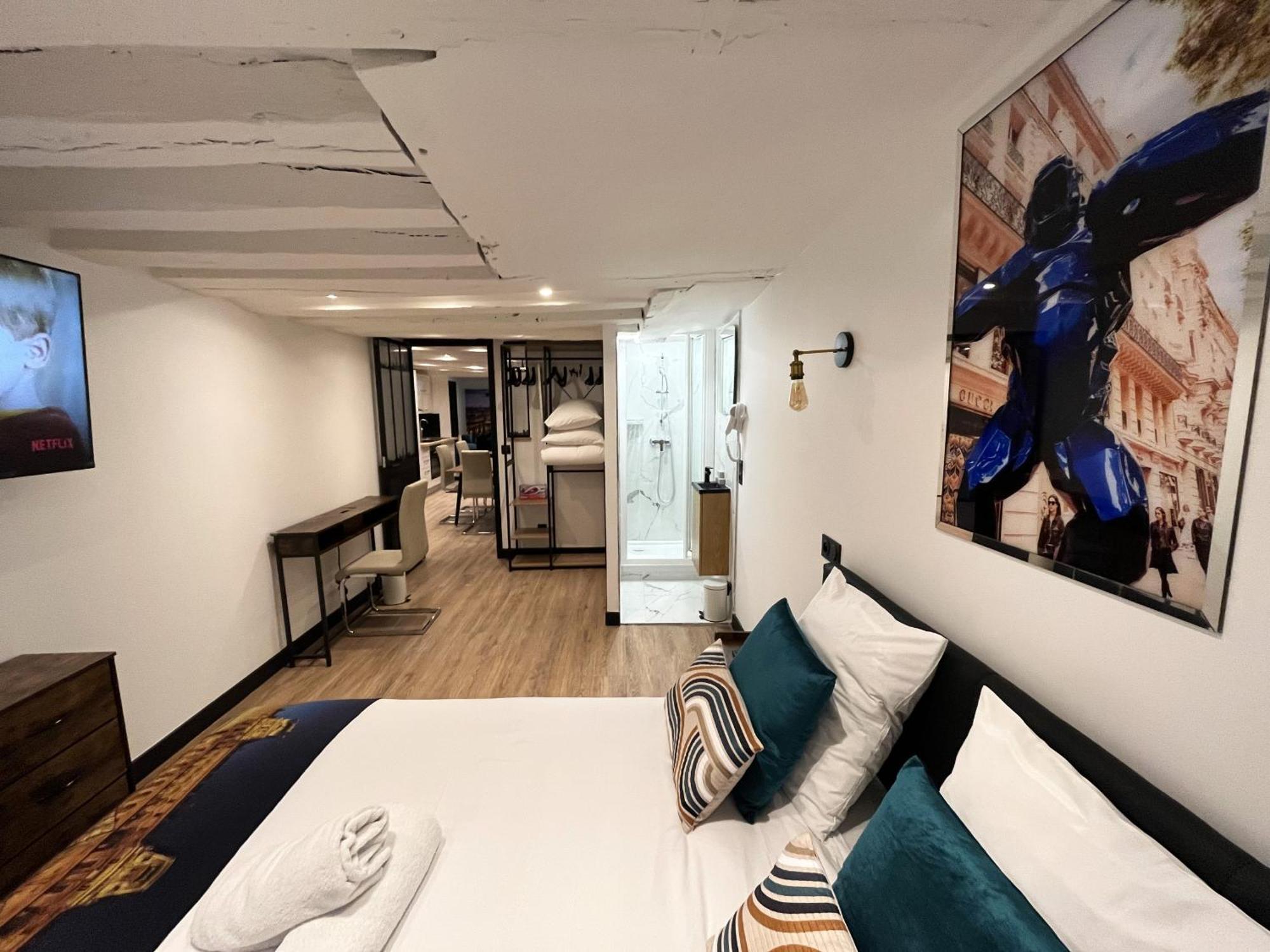 Urban Flat 175 - Loft St Denis Paris