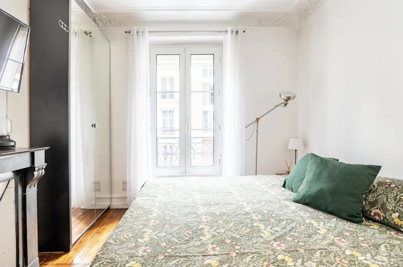 Apartment Spacious Bright In Montmartre