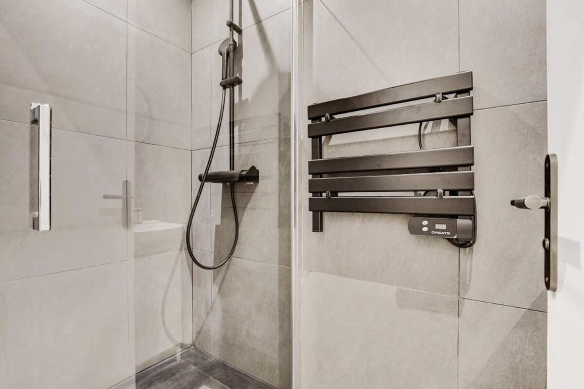Place D'italie Modern & Renovated 3bd For 10guests Paris