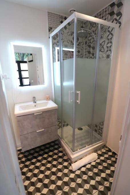Cocon Moderne - A Deux Pas De Bercy Apartment *