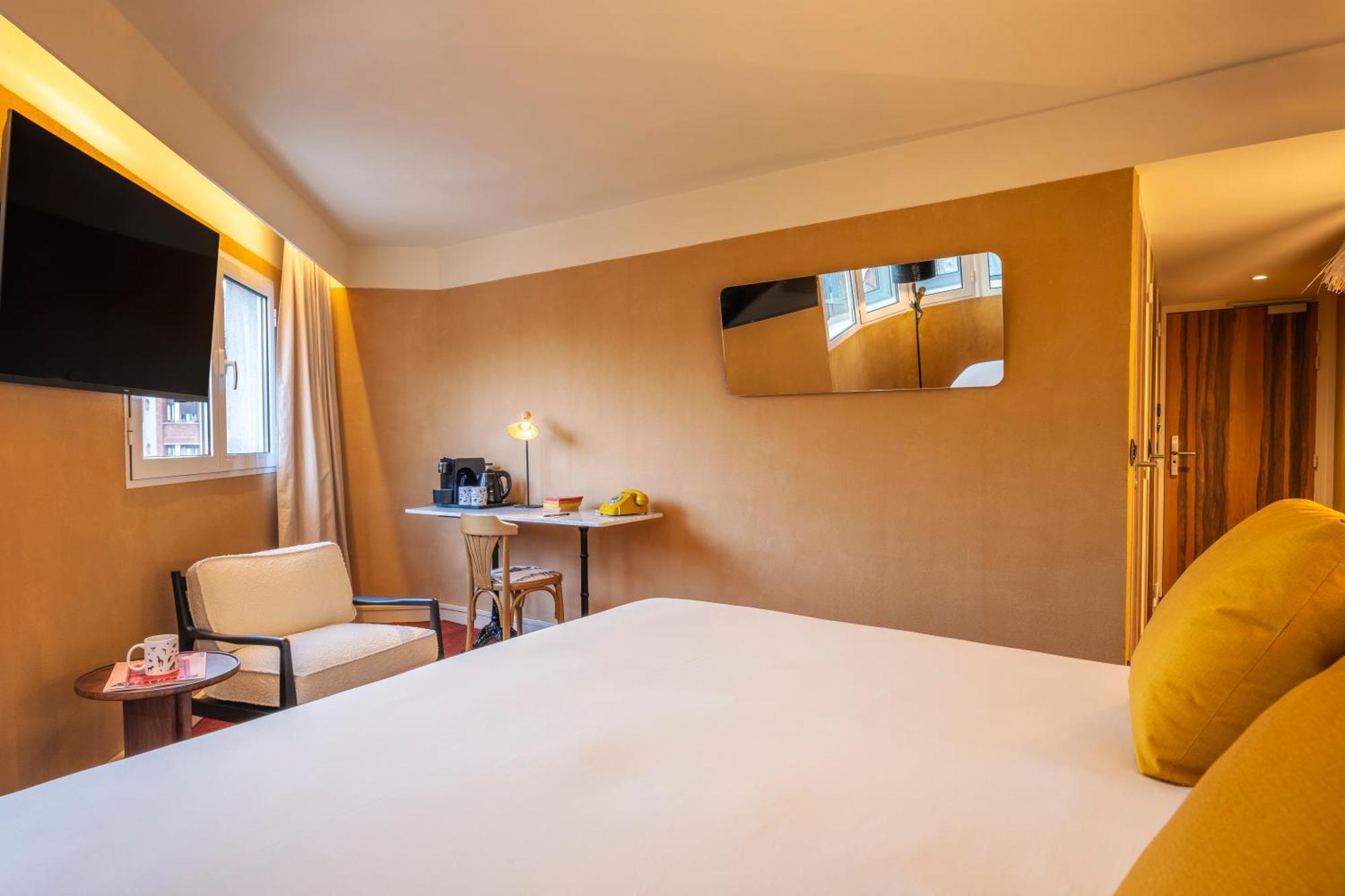Hotel Kopster Porte De Versailles 4*