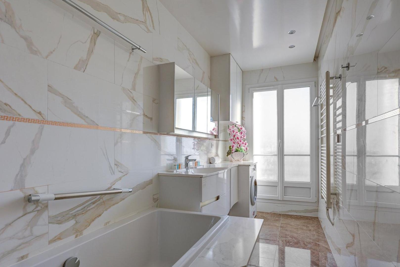 658 Estelle - Luxury Appartement