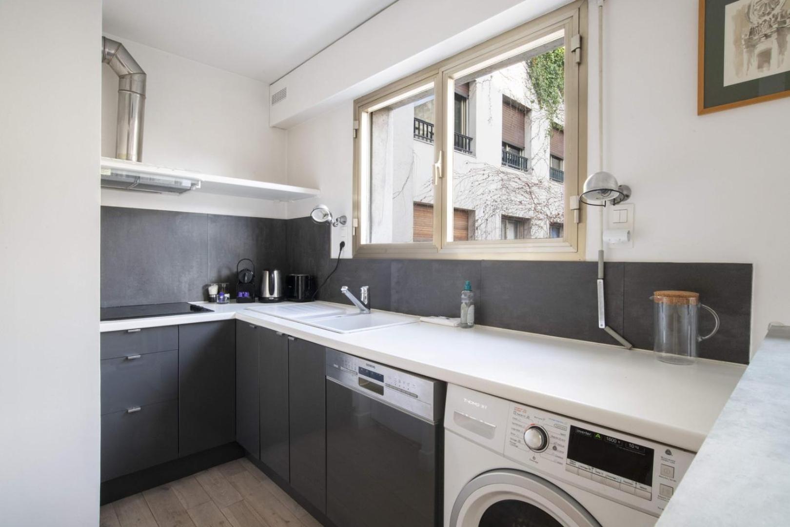 Apartment Saint Germain Mon Amour! Paris