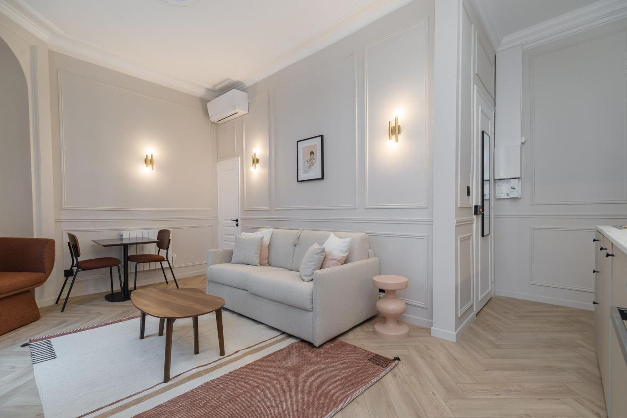 Apartment Poetic - Opera Paris