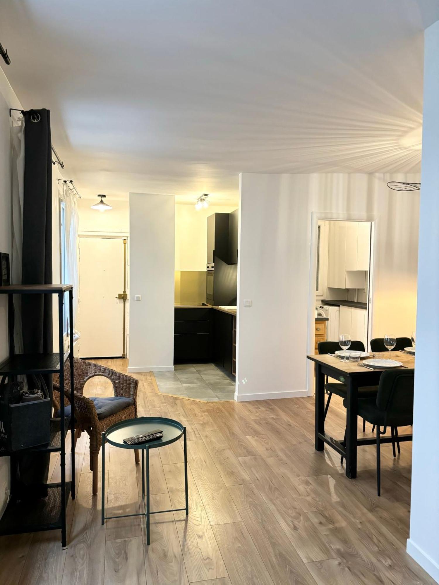 Appartement Petit Coin De Paradis Proche Gare De L'est Paris