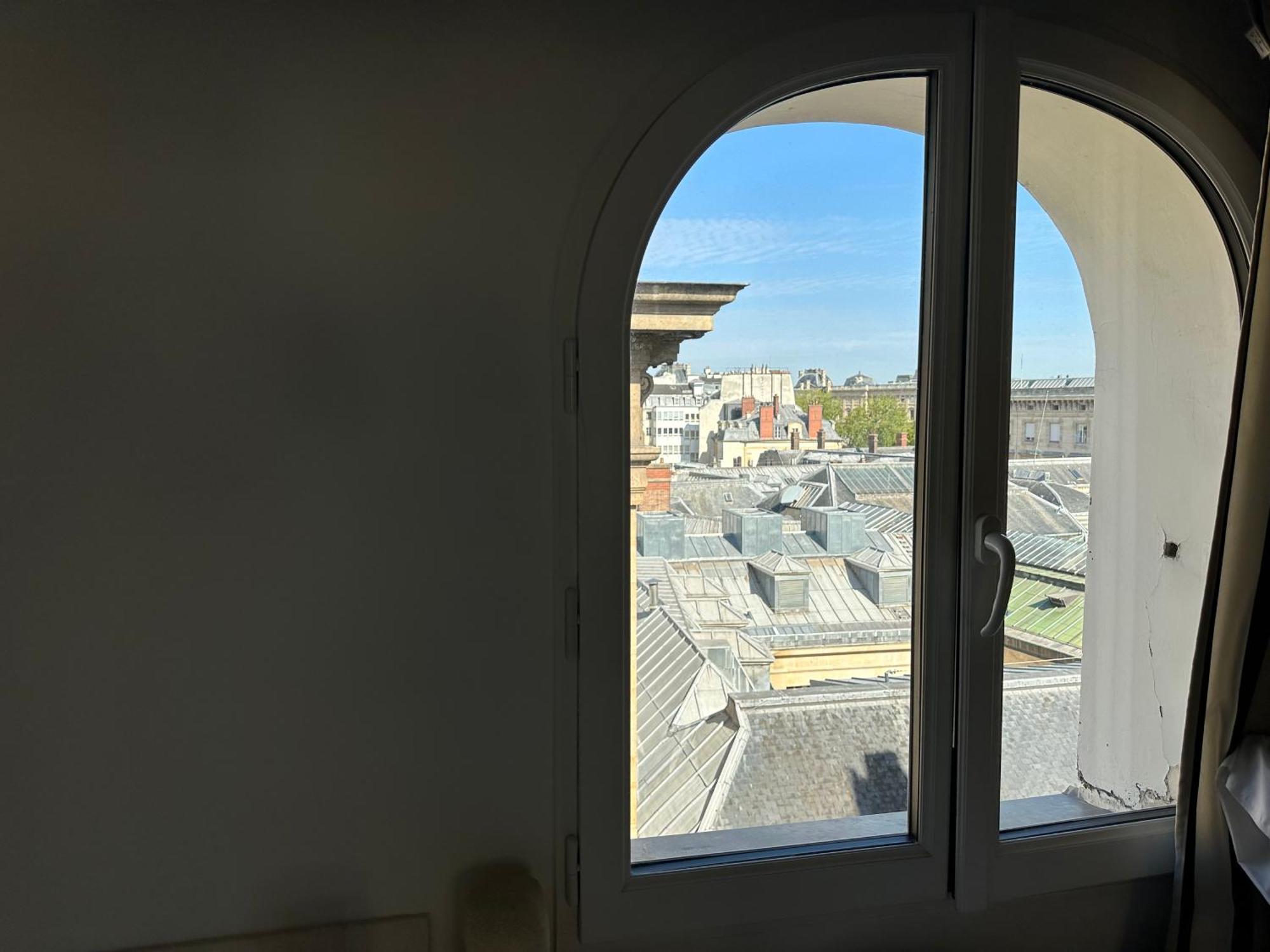 Apartment Au Coeur De Saint Germain Des Pres Paris