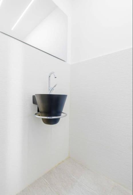 N Sublime Avec Sauna Dans Le 17e * Paris