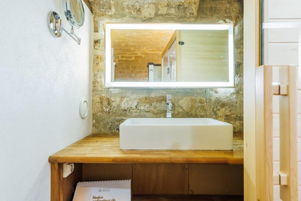 N Sublime Avec Sauna Dans Le 17e *
