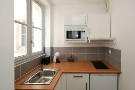 Apartment 302 - Sejournez Dans Un De Charme A 5 - Flat-guest Paris