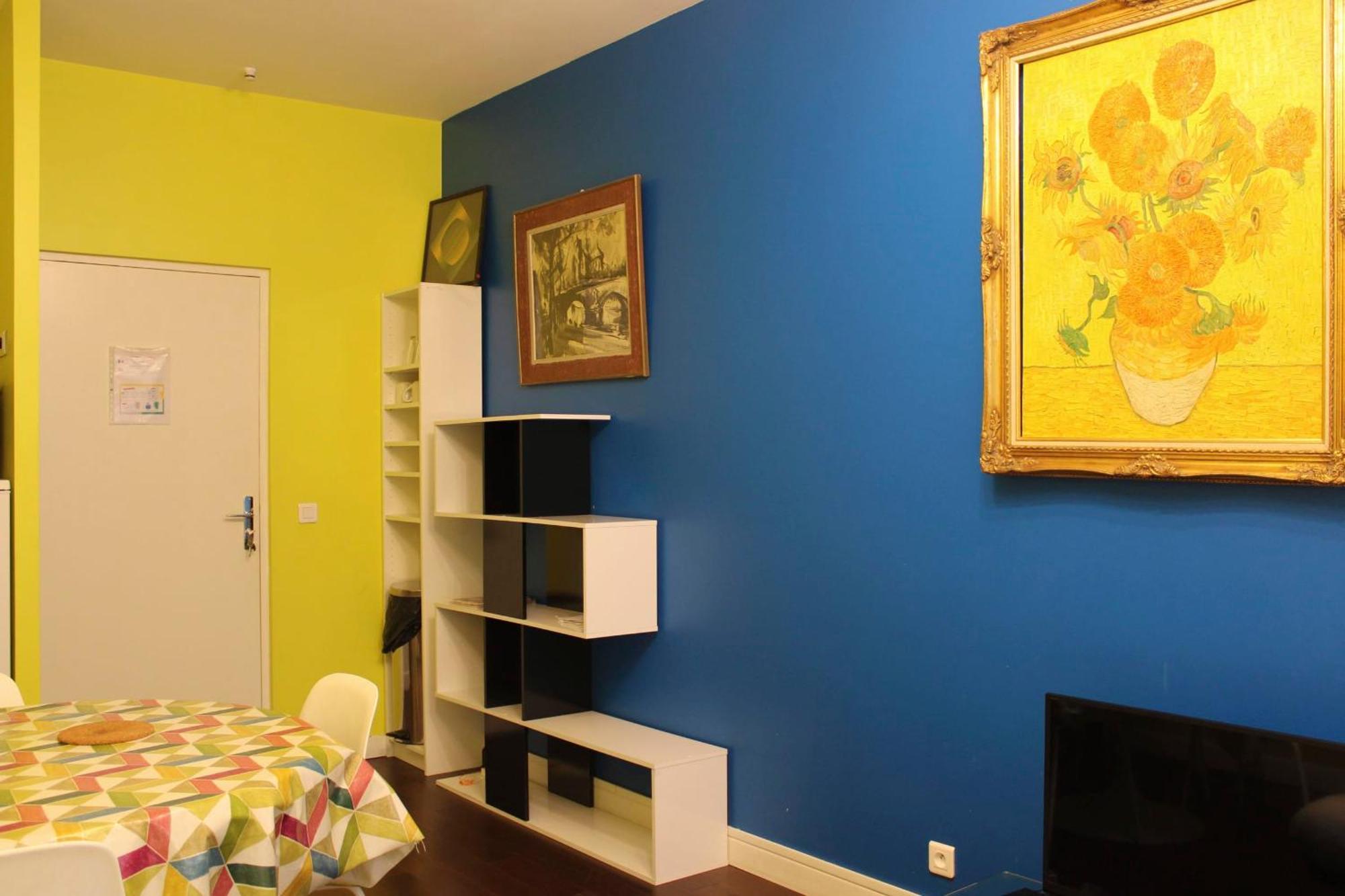 Colored Appt To Beaugrenelle Apartment *