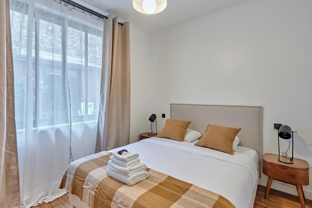 Apartment In The Center Of By Prestige Paris