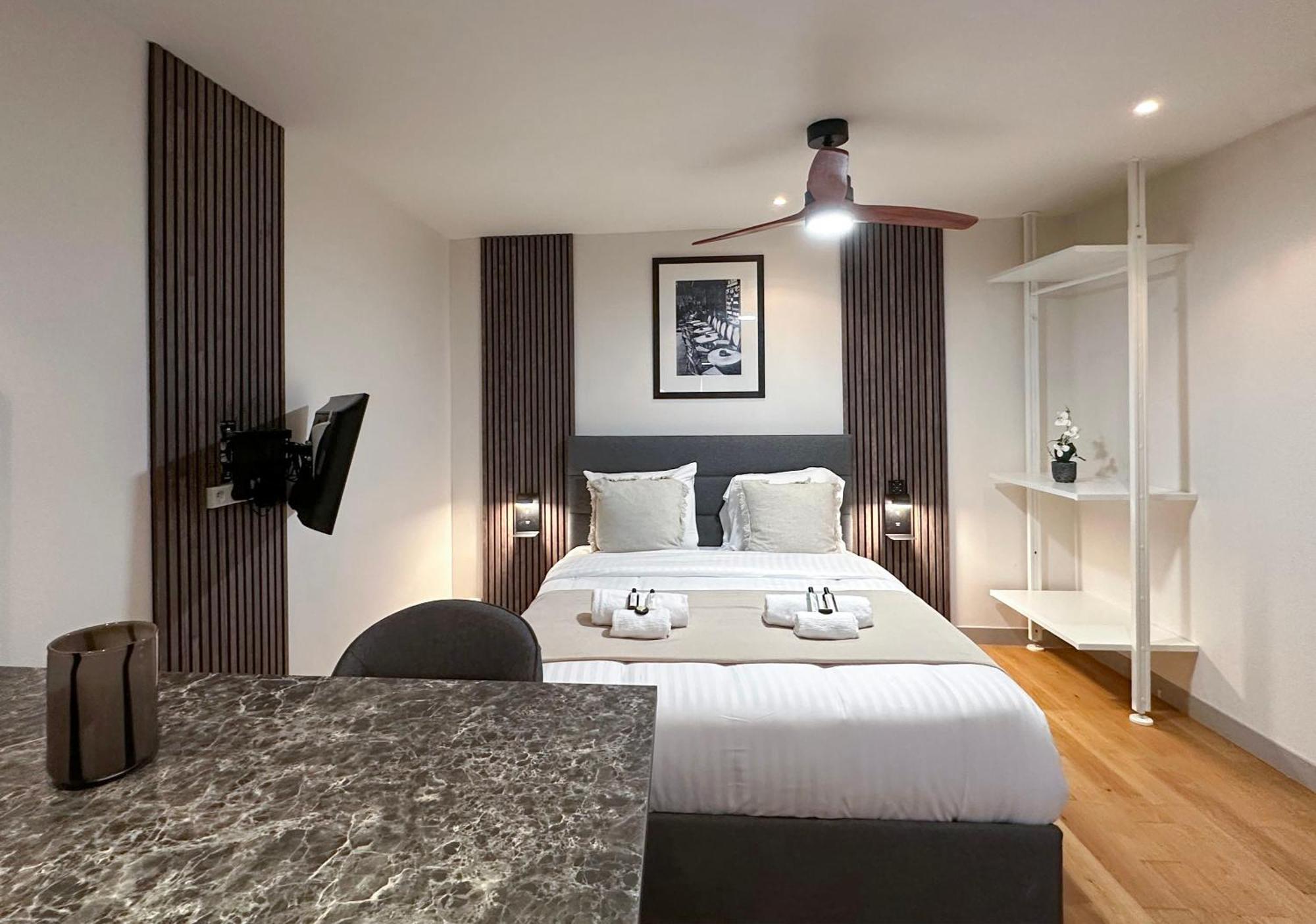 Peaceful In Apartment Paris
