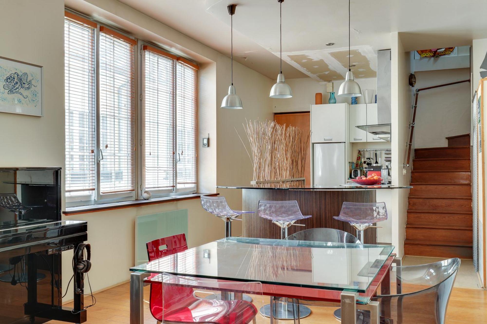 Duplex Calme Et Lumineux Au Coeur De Bastille Apartment