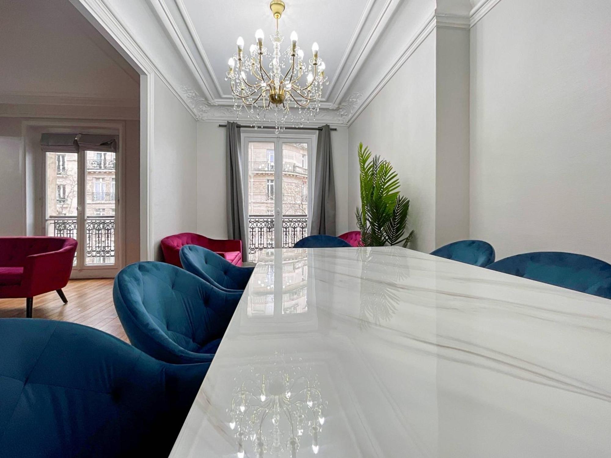 Luxury Flat & Eiffel Tower View