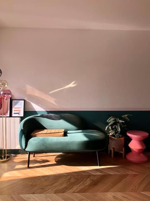 9, Entre Opera Et Pigalle, Superbe Avec Balcon Apartment