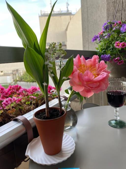 Apartment 9, Entre Opera Et Pigalle, Superbe Avec Balcon