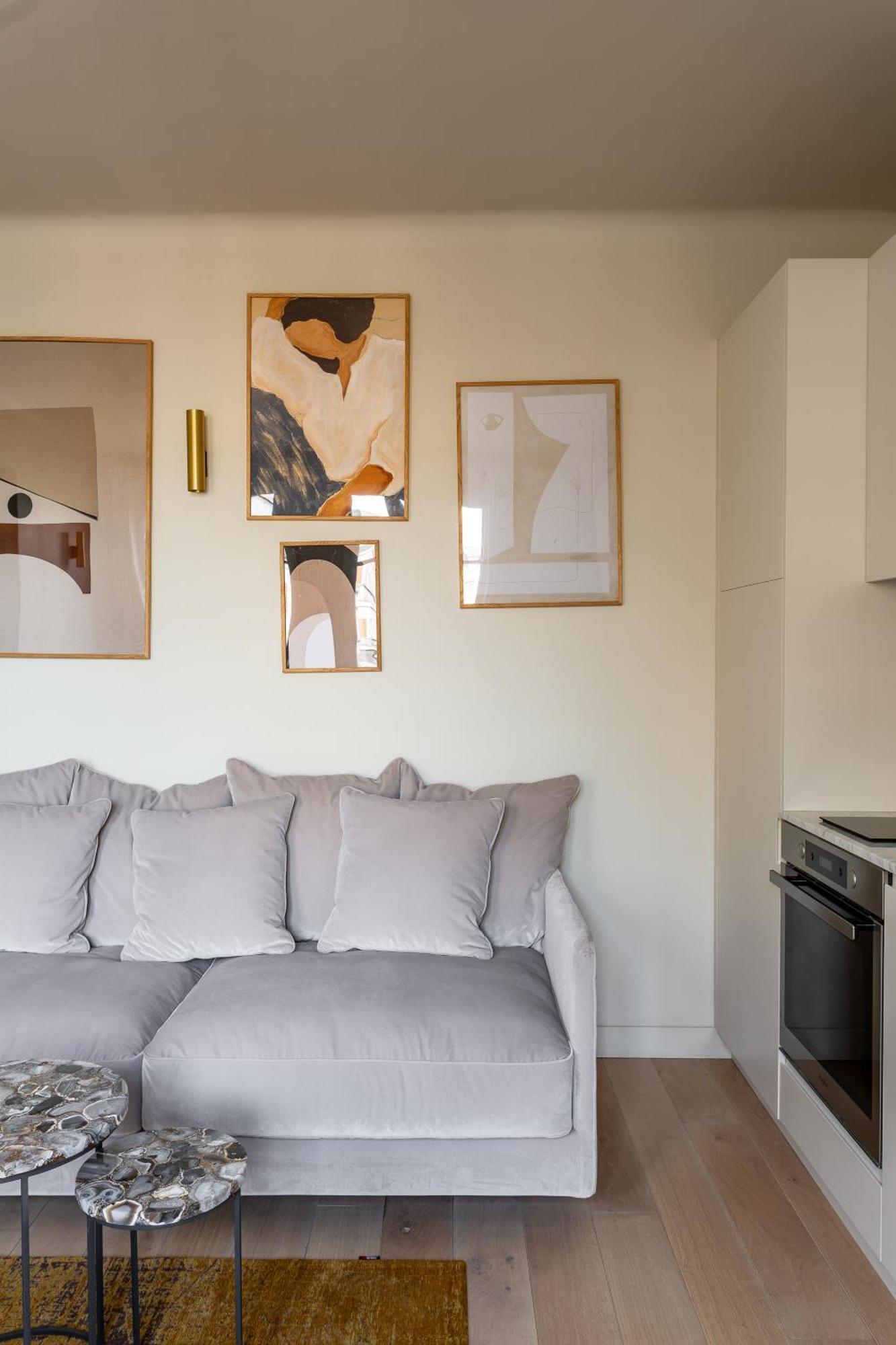 The Carla Eiffel Tower View Apartment Paris