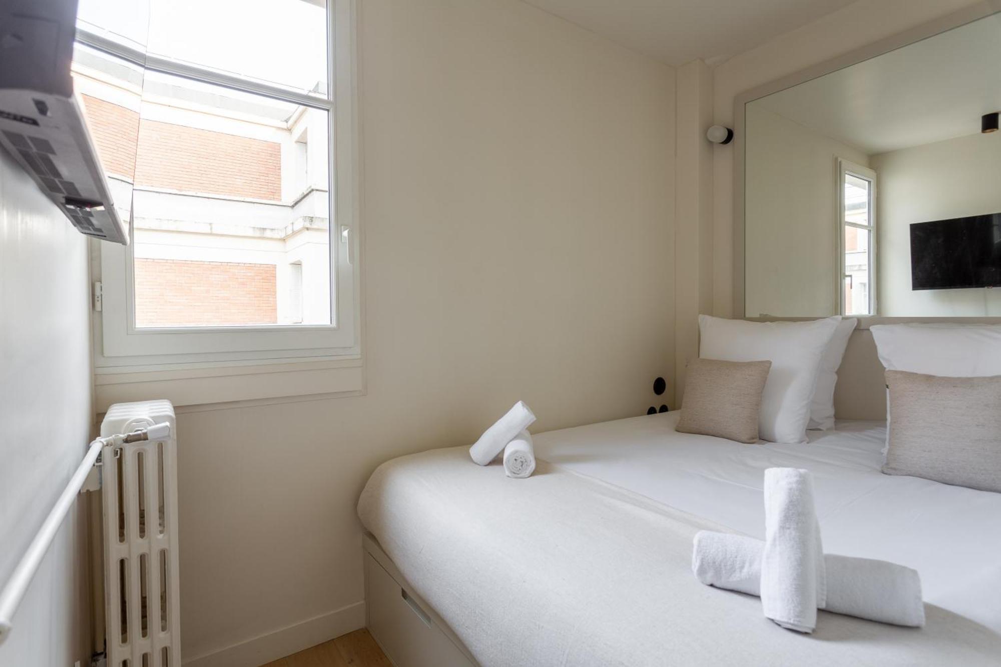Apartment The Carla Eiffel Tower View Paris