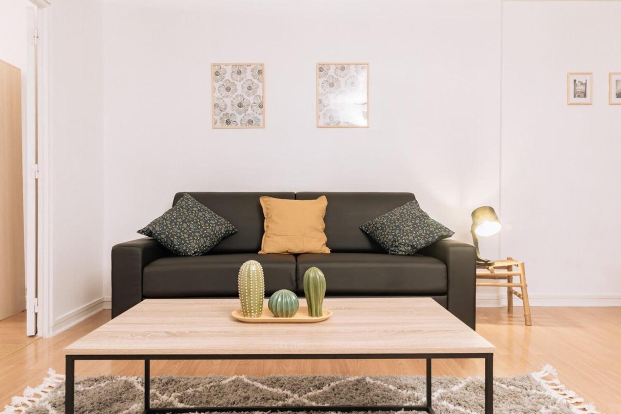 Contemporary 1bd Saint Lazare! *