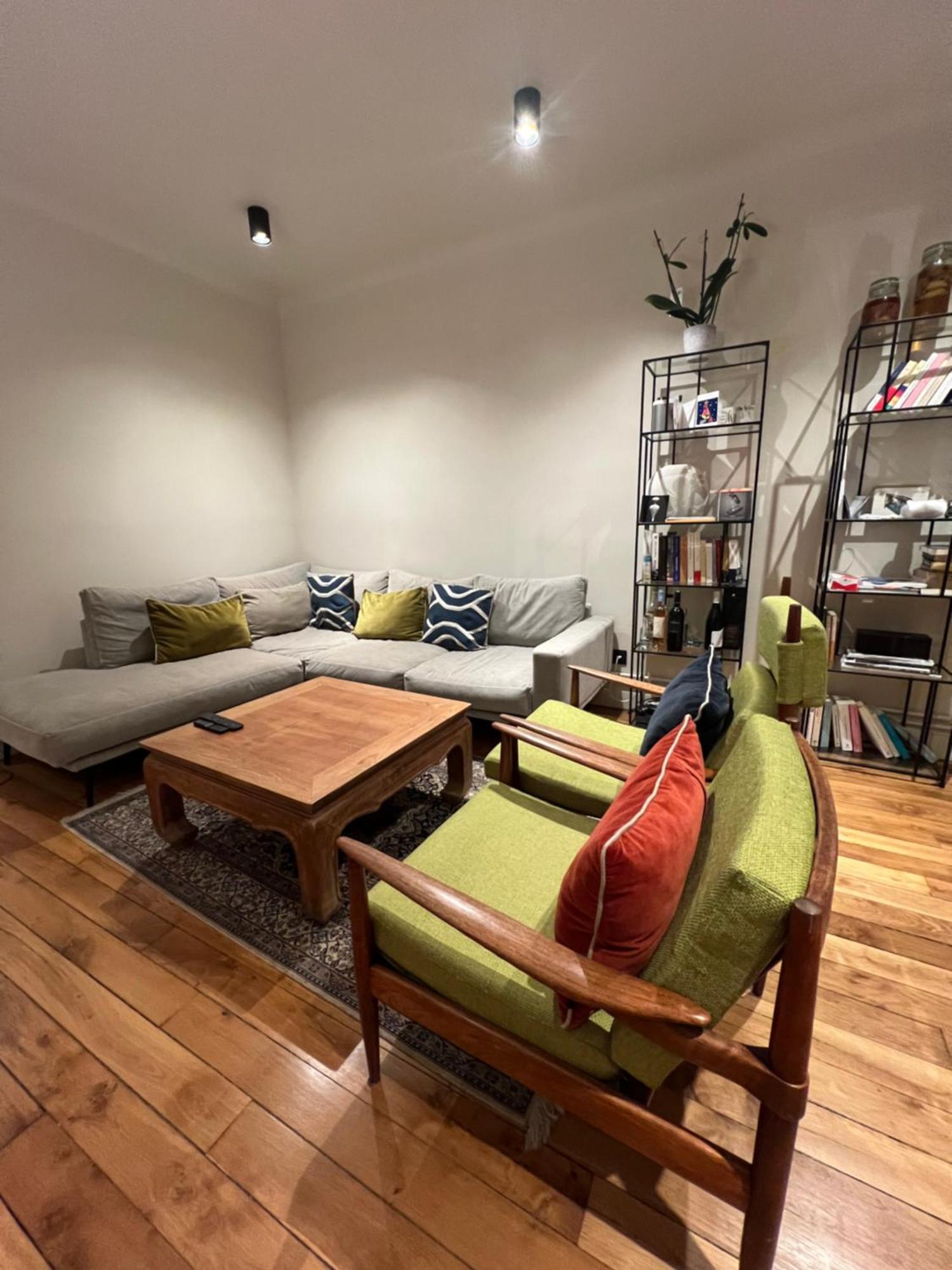 Elegance & Charm In Heart Of Daguerre Paris