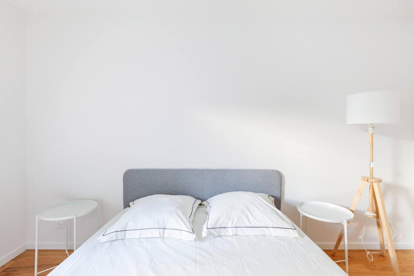 Apartment 3 Bedroom Flat Close Montmartre