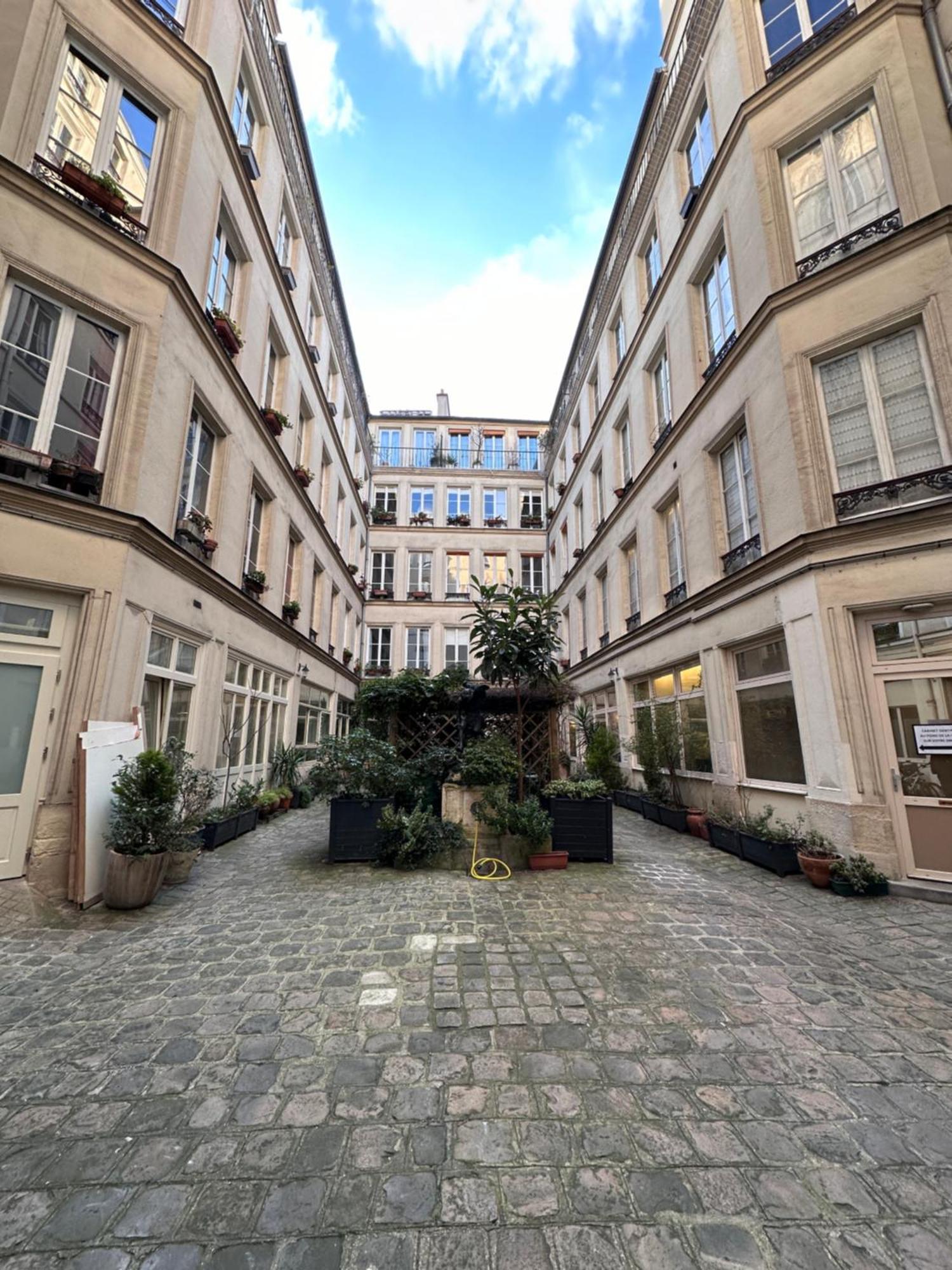Marais Rooftop Studio - Metro Filles Du Calvaire Apartamento