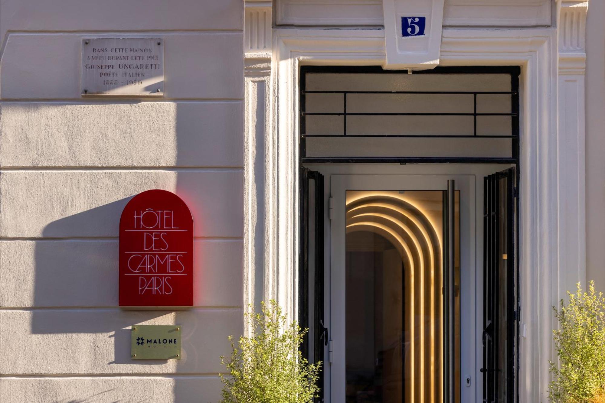 Hotel Des Carmes 4*