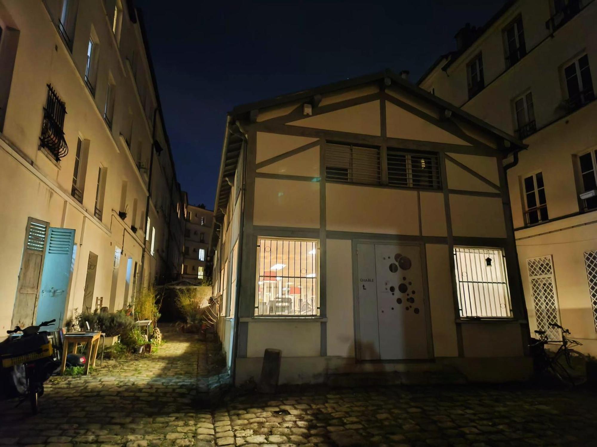 30m2 In The Heart Of * Paris
