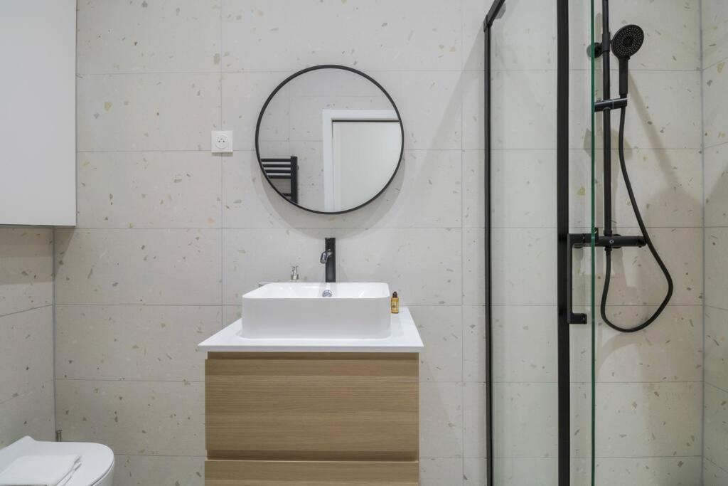 3 Cozy Near Galeries Lafayette-12pers