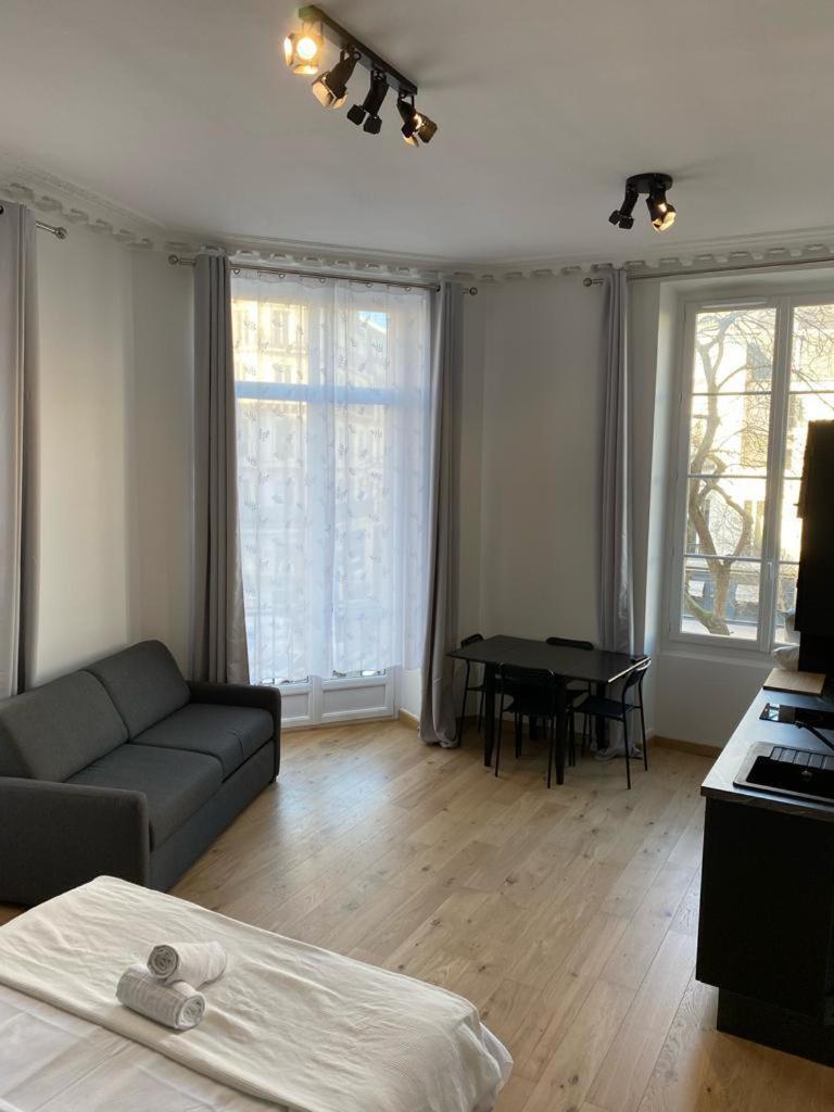 Studio Poisson 2 Paris