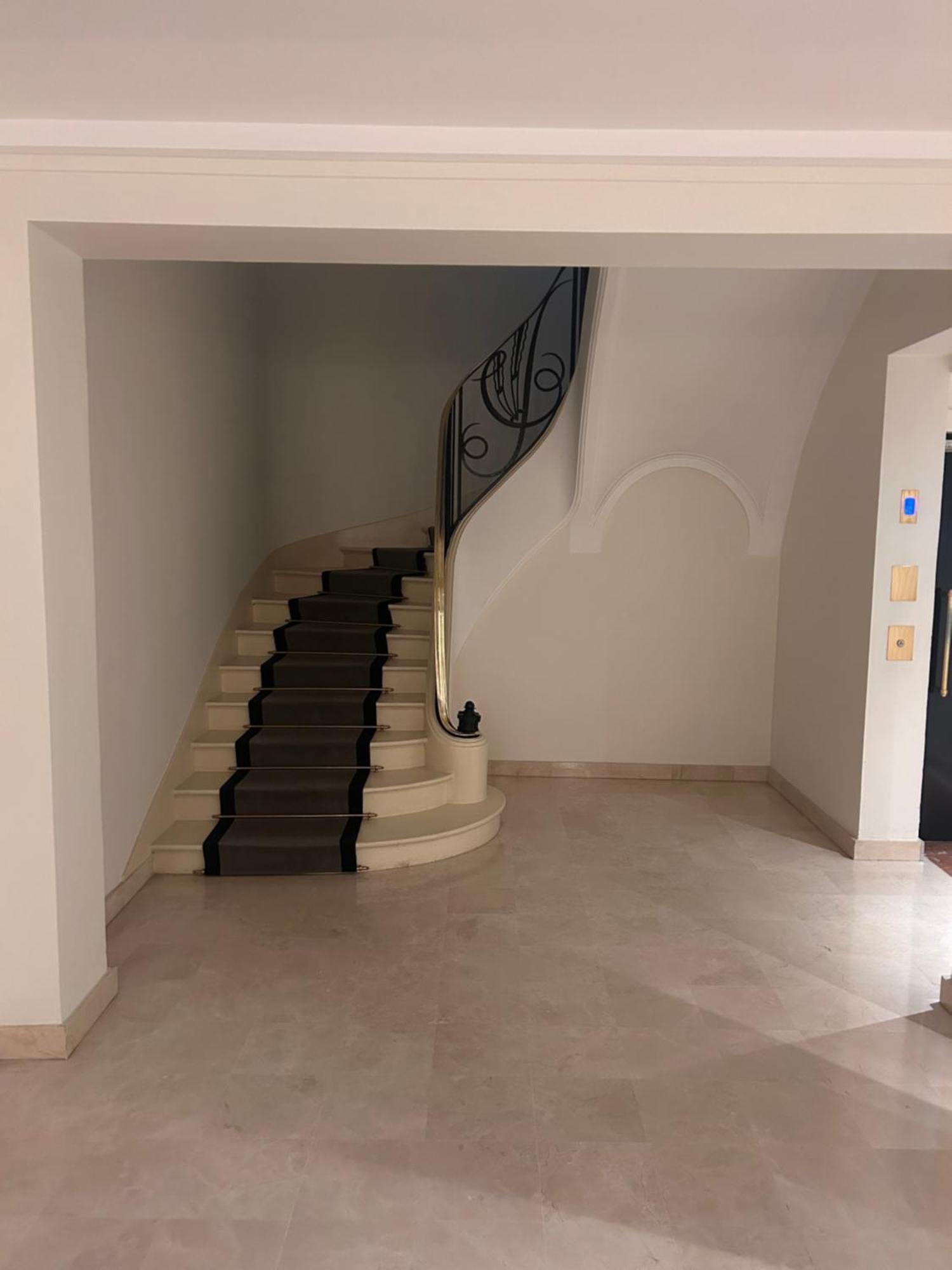 Appartement / Loft 8eme *