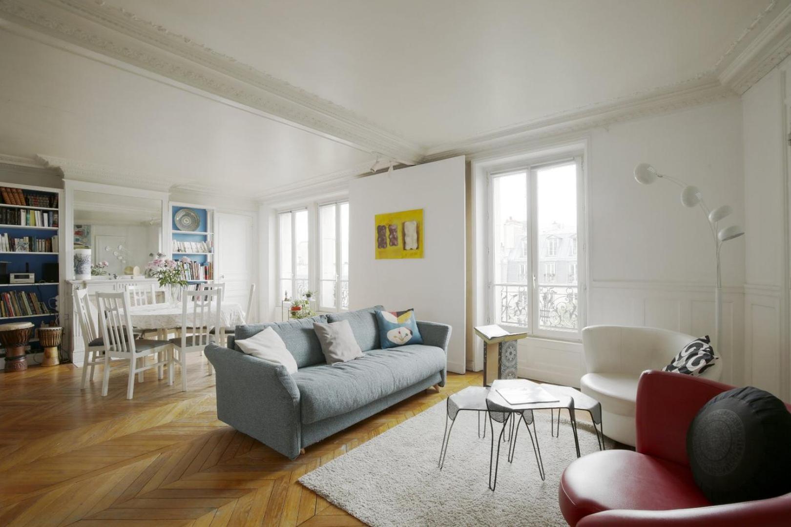 Spacious With 3 Bedrooms - Tour Eiffel Apartment *