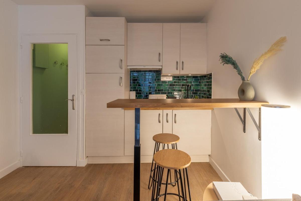 Cosy Parisian Flat Apartment